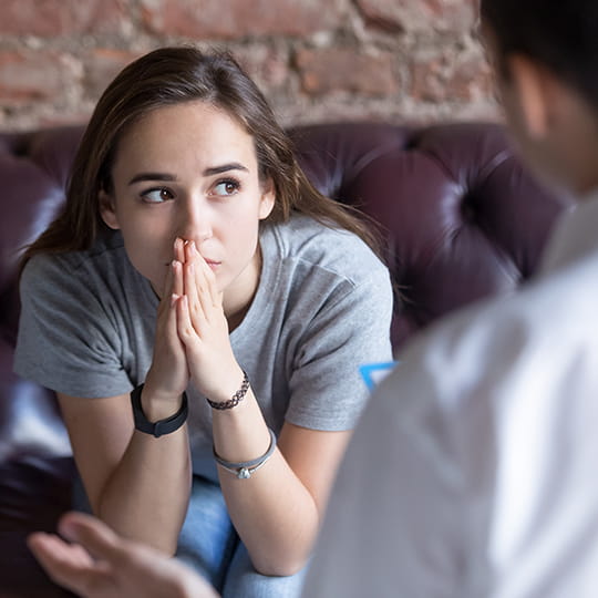 teen with doctor